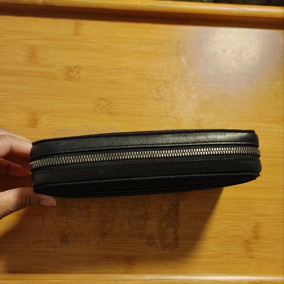 Fabric clutch wallet - Picture 2 of 8